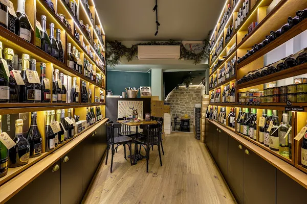 La Cave du Montparnasse, Cave à vins à Paris — Cabinet