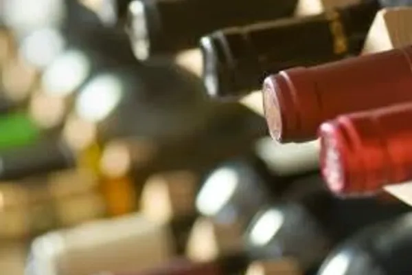 La Cave Paris, Cave à vins à Paris — Cabinet