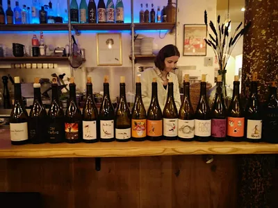 La Curieuse Compagnie — bars à Paris