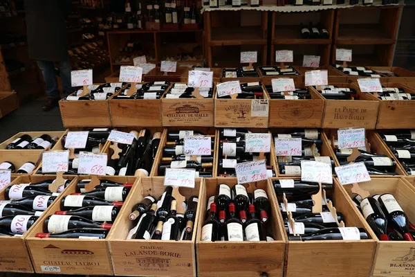 La Fontaine aux Vins, Caviste à Paris — Cabinet