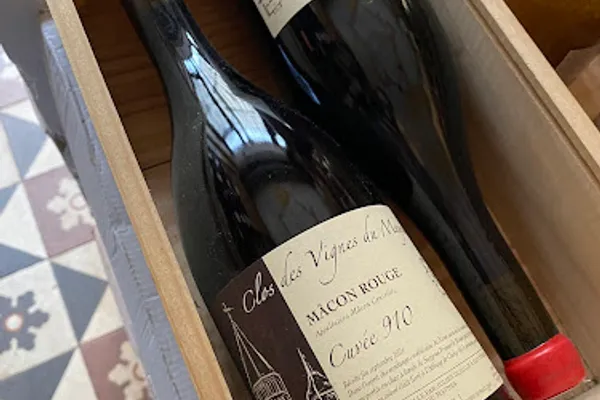 La P'tite Cave, Caviste à Paris — Cabinet