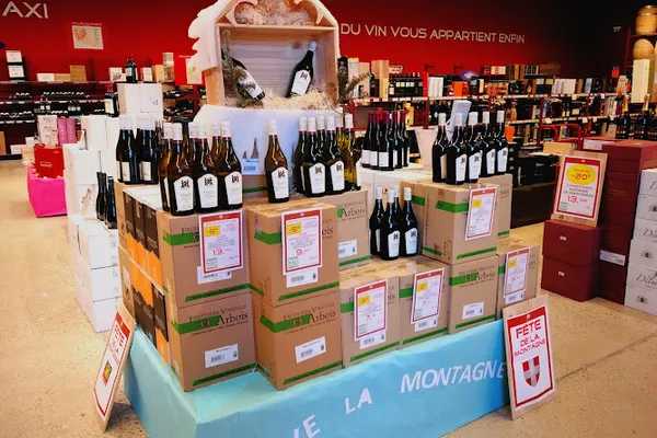 LA VIGNERY PLAISIR, Caviste à Plaisir — Cabinet