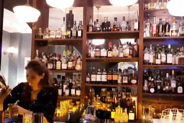 Le 1905, bars à Paris — Cabinet