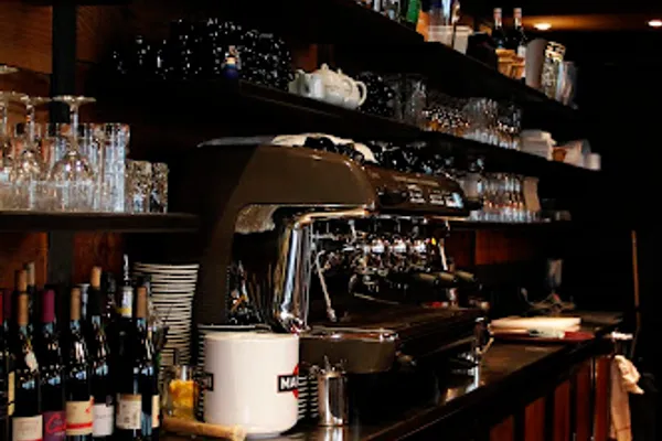 Le Bistrot à Vin, restaurants à Courbevoie — Cabinet
