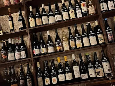 Le Garde Robe — bars à Paris