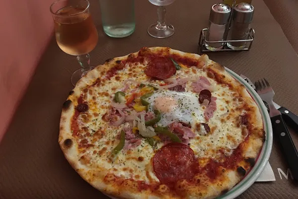 LE MONZA, restaurants à Paris — Cabinet