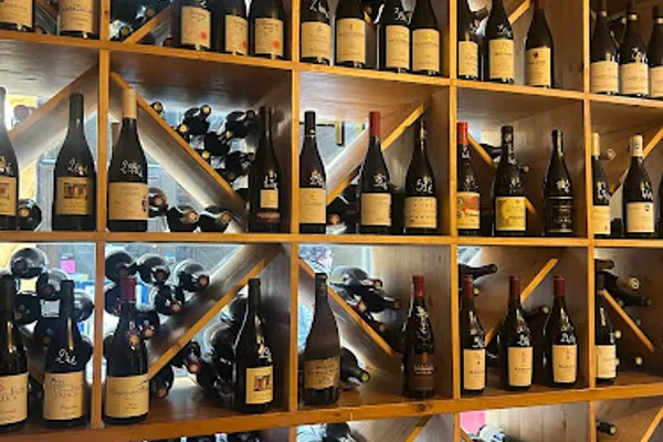 Le Petit Astair - Cave a vins, Cave à vins à Paris — Cabinet