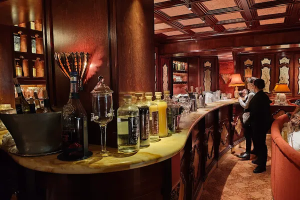 Le Procope, restaurants à Paris — Cabinet