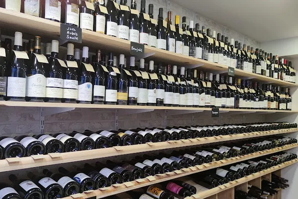 Le Raisin Bleu - Caviste Paris 15 / Vins / Champagnes / Spiritueux / Bières / Vins Italiens / Vins Bio / Cave à vins, Caviste à Paris — Cabinet