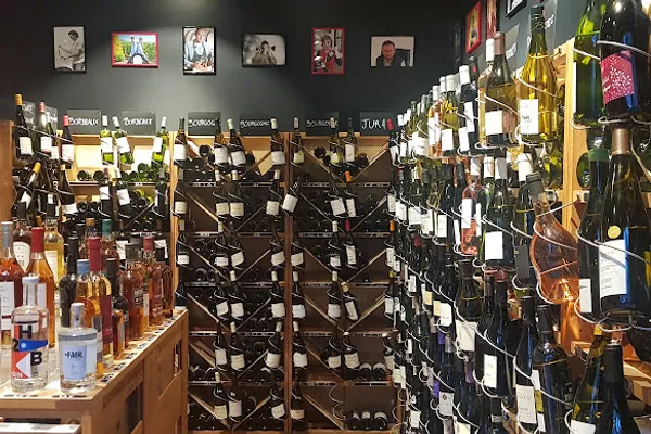Le Vin qui parle, Caviste à Paris — Cabinet