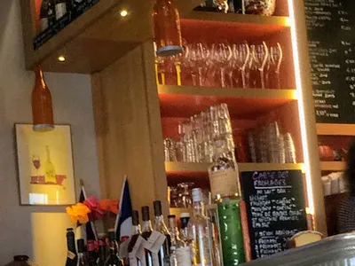 Le Vin Sobre — restaurants à Paris