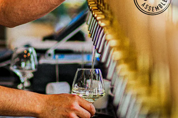 Les Assembleurs Distribution, Grossiste en vins à Lyon — Cabinet