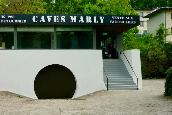 Les Caves de Marly - SARL LES TOQUES GOURMANDES, Caviste à Le Port-Marly — Cabinet