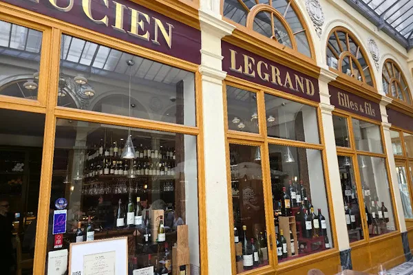 Les Caves Legrand, Caviste à Paris — Cabinet