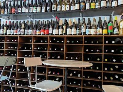 Les jajas de juju — Cave à vins à Paris