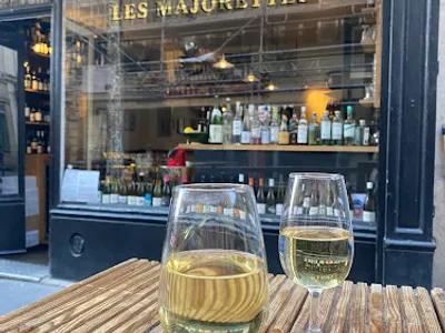 Les Majorettes — bars à Paris