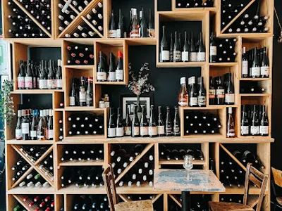 Les P'tits Potes - Bar à vin de copains — bars à Paris