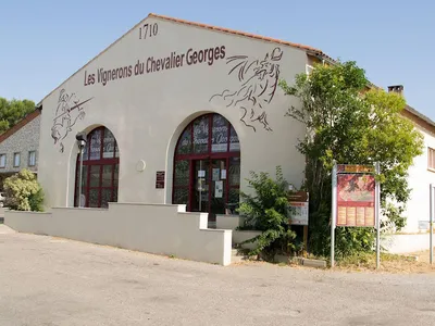les vignerons du chevalier Georges - Cave coopérative de St Georges D'orques — Magasin de vins et spiritueux à Saint-Georges-d'Orques