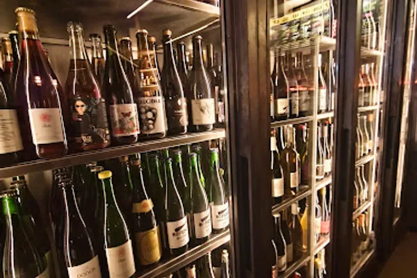Liquiderie BAR, bars à Paris — Cabinet