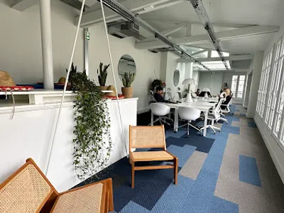 LITY - Cabinet de Recrutement — Courtiers et agents à Paris