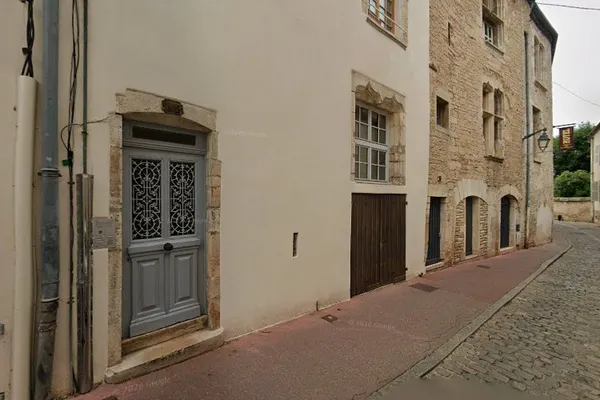 Maxime Rougieux Sarl, Grossiste en vins à Beaune — Cabinet
