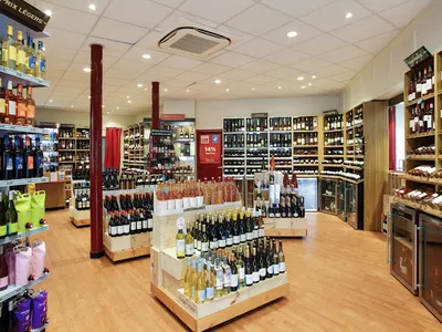 Nicolas Blomet — Réseaux et franchises à Paris