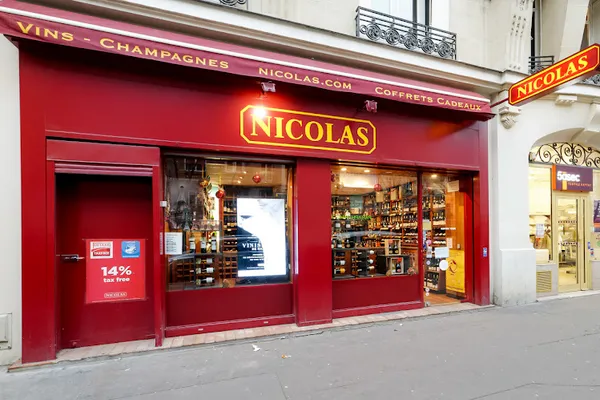 Nicolas Champ de Mars, Caviste à Paris — Cabinet