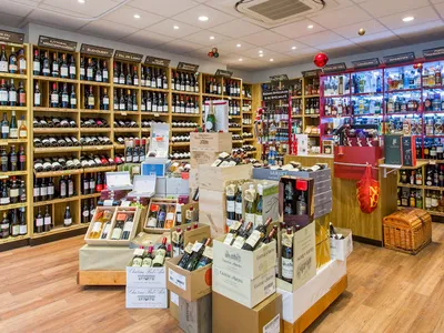 Nicolas la Boétie — Réseaux et franchises à Paris
