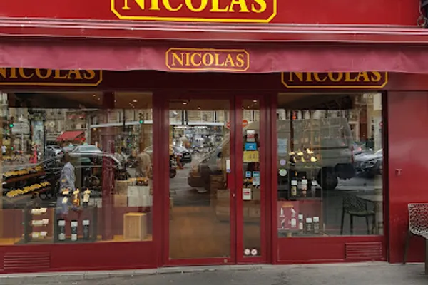 Nicolas Magenta, Caviste à Paris — Cabinet