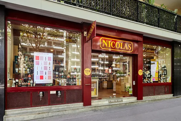 Nicolas Remusat Paris, Caviste à Paris — Cabinet
