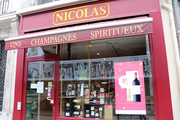 Nicolas Rivoli, Caviste à Paris — Cabinet