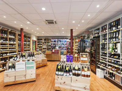 Nicolas Rochechouart — Bars à vin à Paris