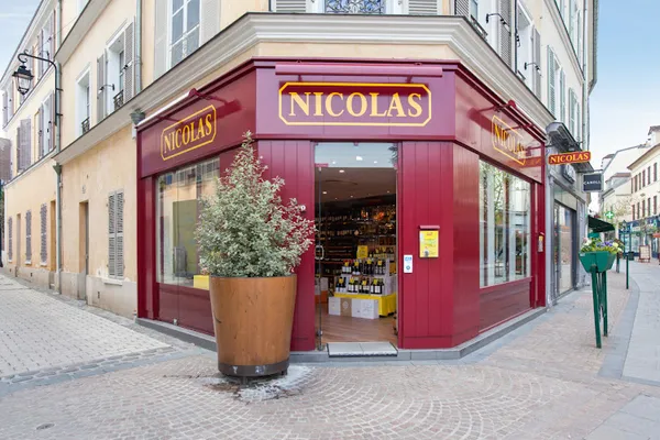 Nicolas Rueil Centre, Caviste à Rueil-Malmaison — Cabinet