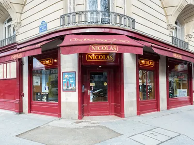 Nicolas Sevres — Import / Export à Paris