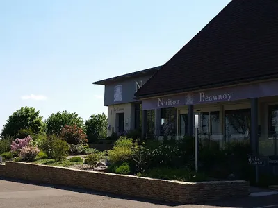 Nuiton-Beaunoy - Caveeau - Beaune — Établissement vinicole à Beaune