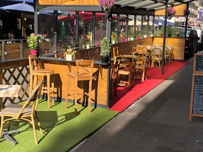 Restaurant Aux Produits du Sud Ouest — restaurants à Paris