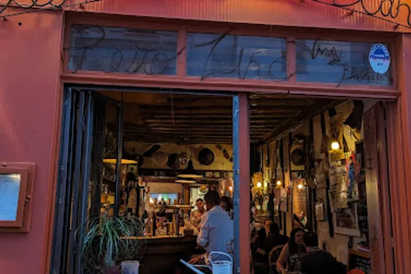 Resto Zinc Les Marcheurs de Planète, Restaurant français, Bar à vin à Paris — Cabinet