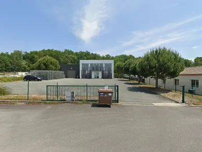 Rolland Oenologie Berson — Magasin à Berson