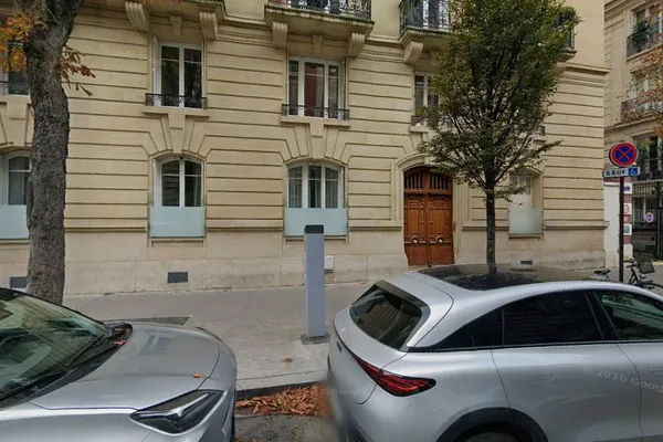 Sas Maison Mercier, Société d'import-export à Neuilly-sur-Seine — Cabinet