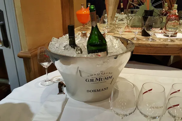 Sormani, restaurants à Paris — Cabinet