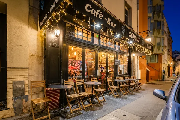 Soyouz - Bar & Pizza, bars à Paris — Cabinet