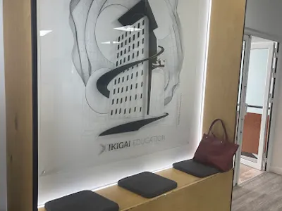 Studency — École de commerce à Paris