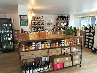 Tata Bouteille caviste Paris — Cavistes à Paris