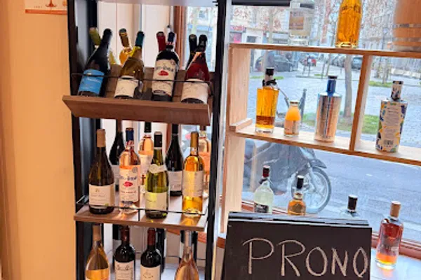 Tire Bouchon des Iles, Magasin de vins et spiritueux à Paris — Cabinet