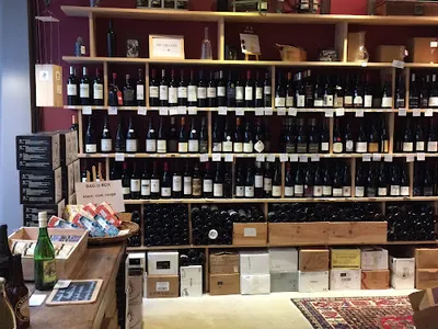Trois Fois Vin - La Cave — Caviste à Paris