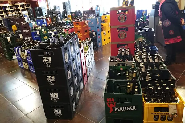 V and B Lannion, Magasin de vins et spiritueux à Lannion — Cabinet