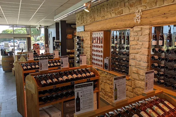 Vignerons des 4 Chemins, Cave à vins à Laudun-l'Ardoise — Cabinet