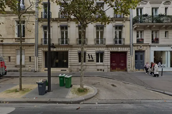 Vignobles Austruy, Vineyard à Paris — Cabinet