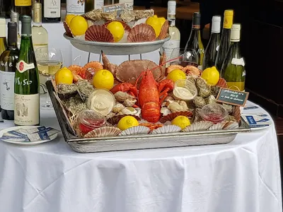 Vin & Marée Suffren Ecole Militaire — restaurants à Paris