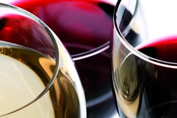 Vins et Associés, Grossiste en vins à Gennevilliers — Cabinet